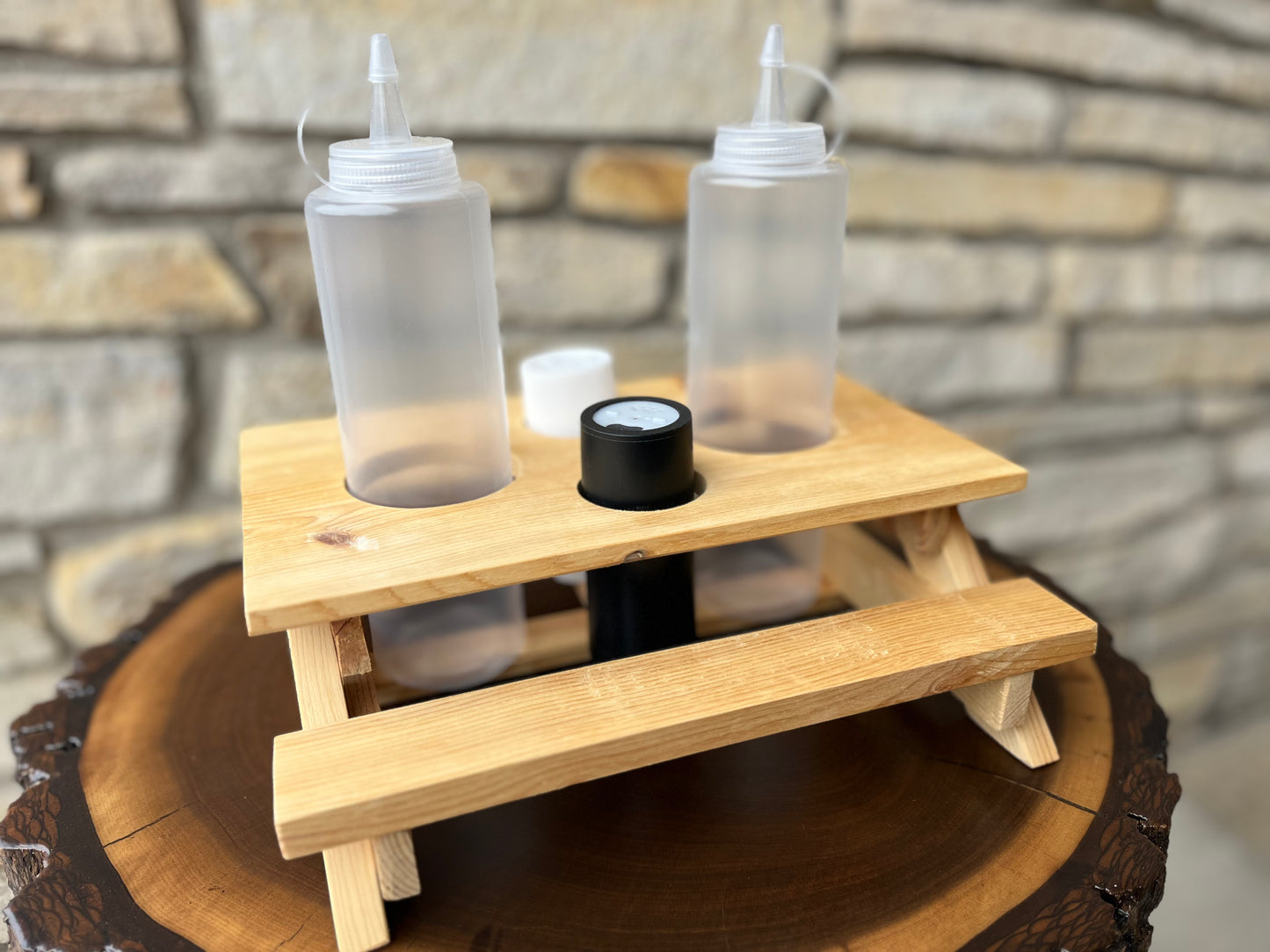 Condiment picnic table